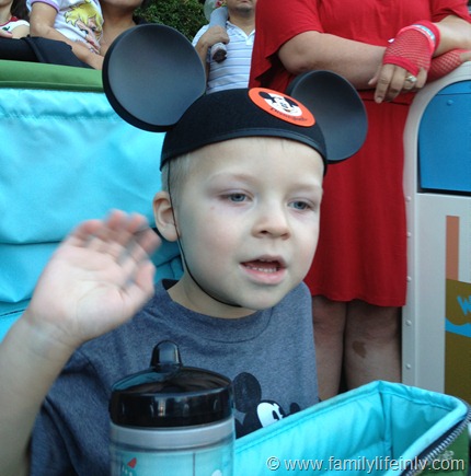 "Disneyland" "Disneyland California" "Disneyland Family" "Disneyland Trip" "Disneyland Kid" "Mickey Ears" "Mickey Mouse"
